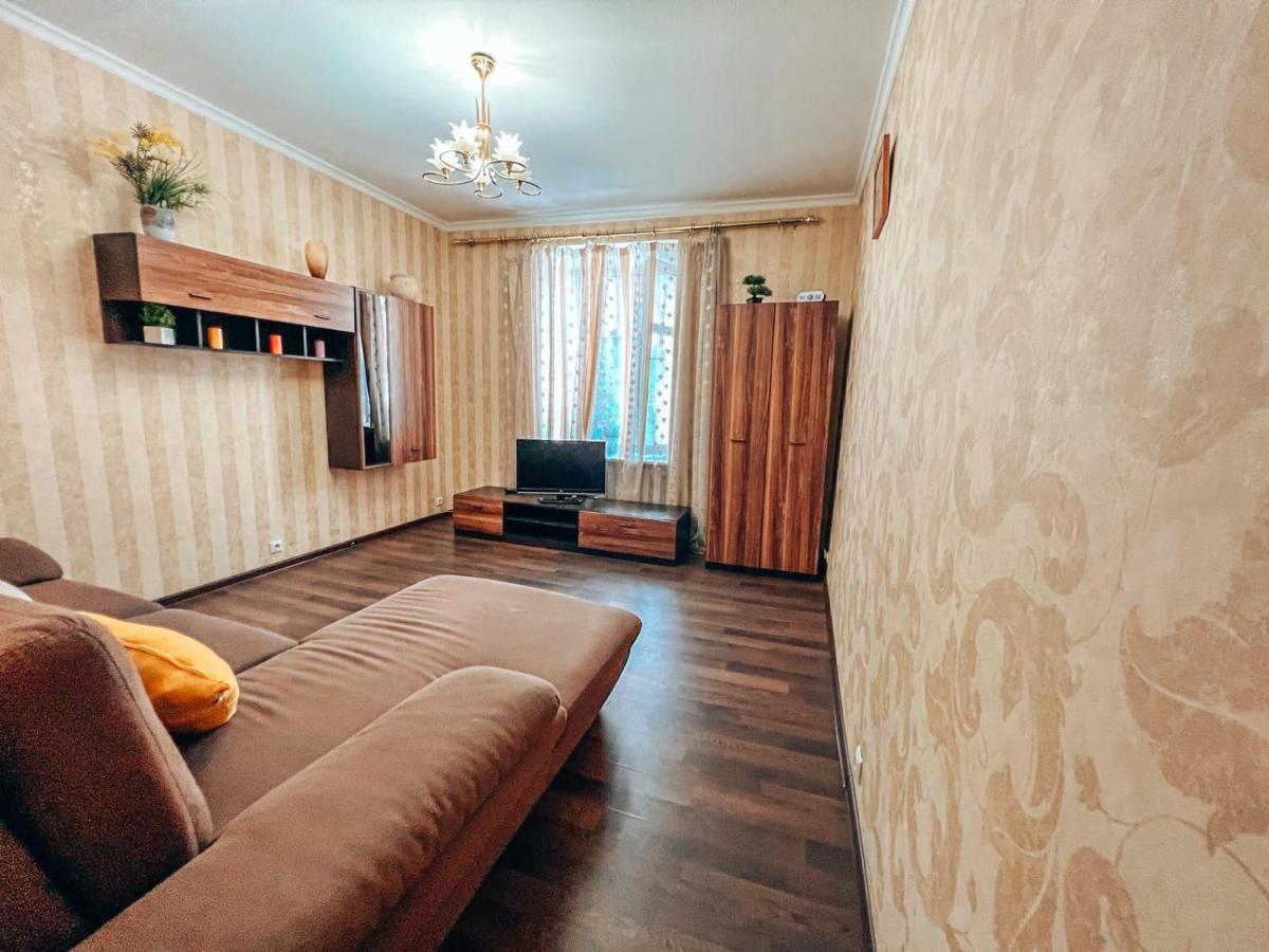 Квартира В Центре Крещатика Kiev Esterno foto