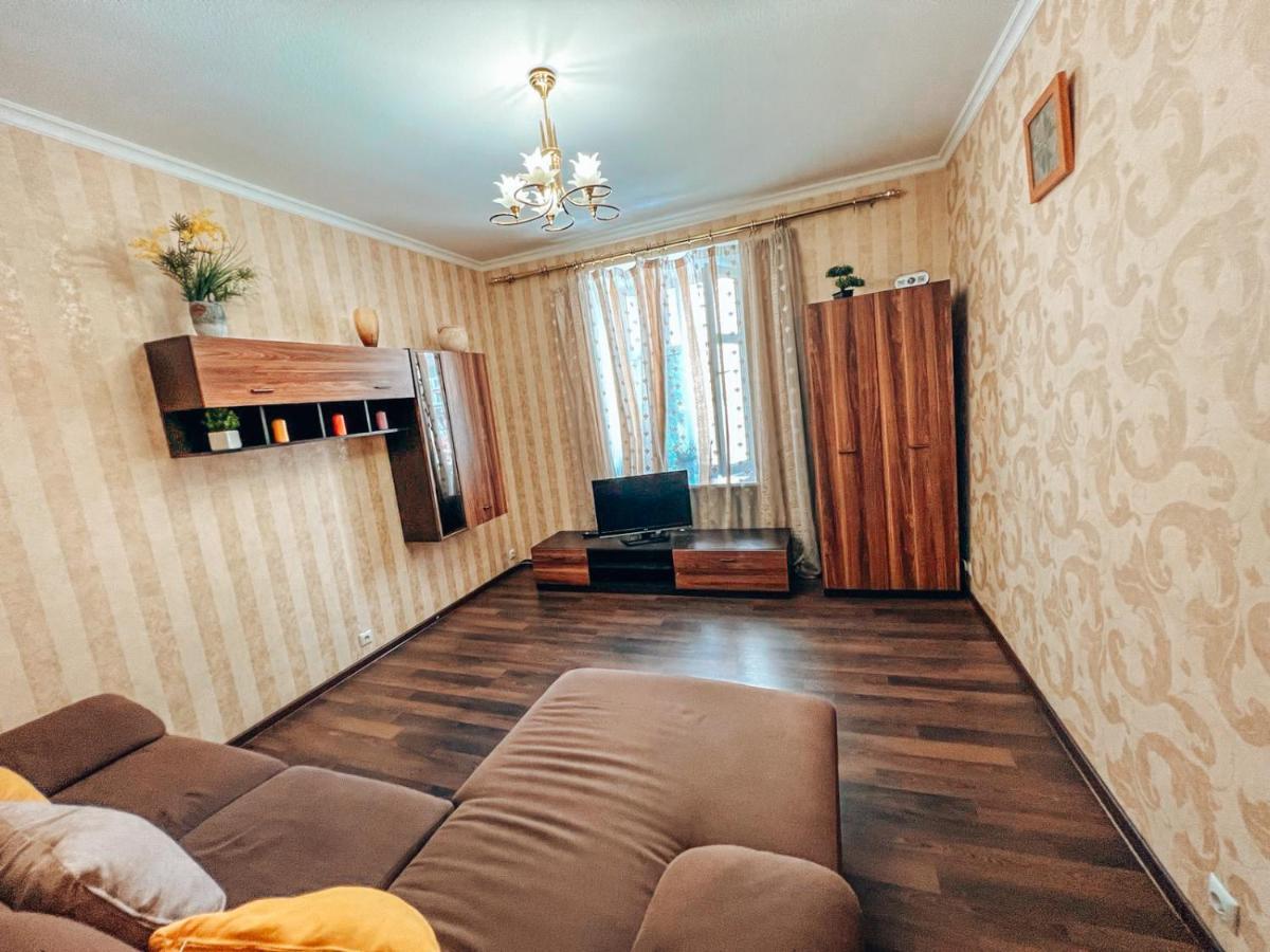 Квартира В Центре Крещатика Kiev Esterno foto